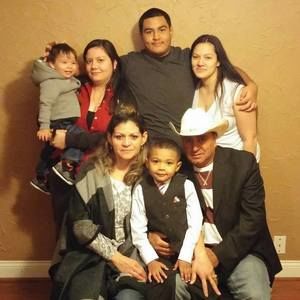 Meet your Posher, Josefa